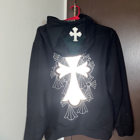 Chrome Hearts Black sweater with reflective logo. in PERFECT condition. - Picture 9 of 13
